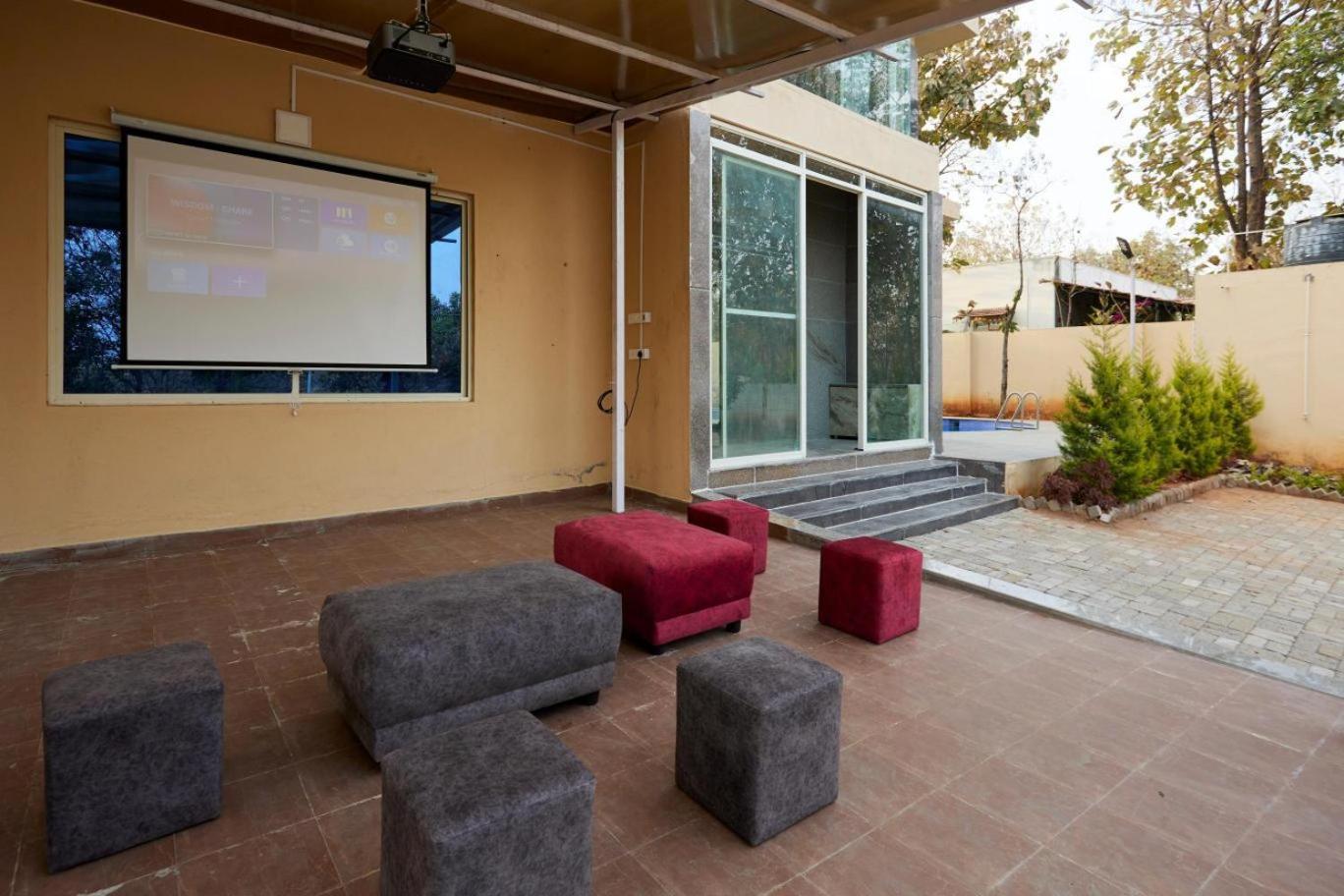 Villa Exotica By Stayjade5Bhkpoolacprojector Denkanikottai Zewnętrze zdjęcie
