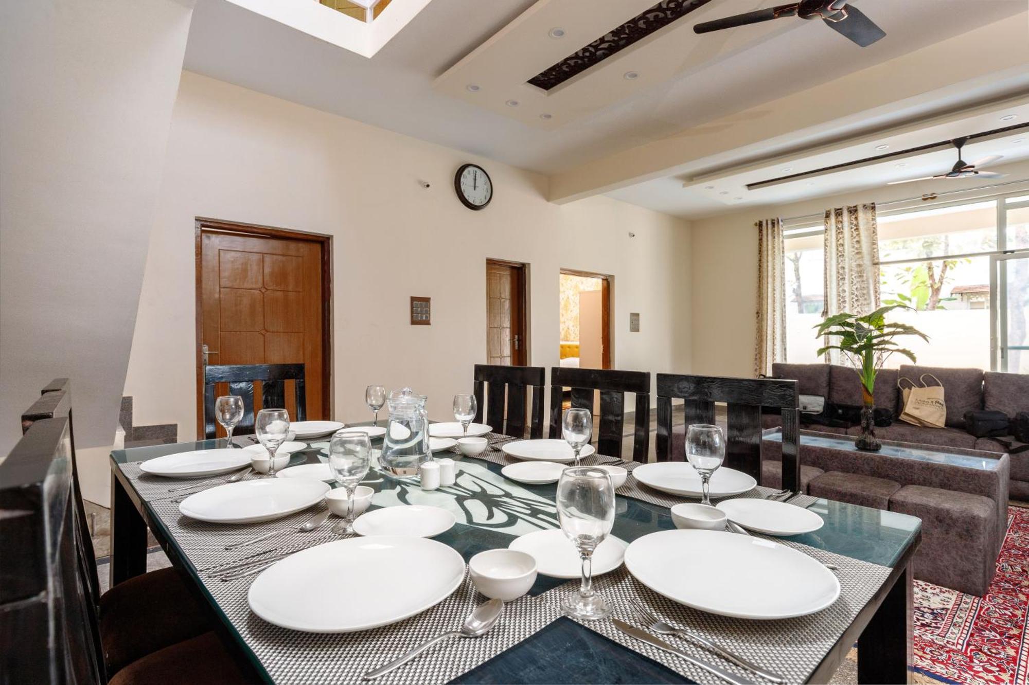Villa Exotica By Stayjade5Bhkpoolacprojector Denkanikottai Zewnętrze zdjęcie